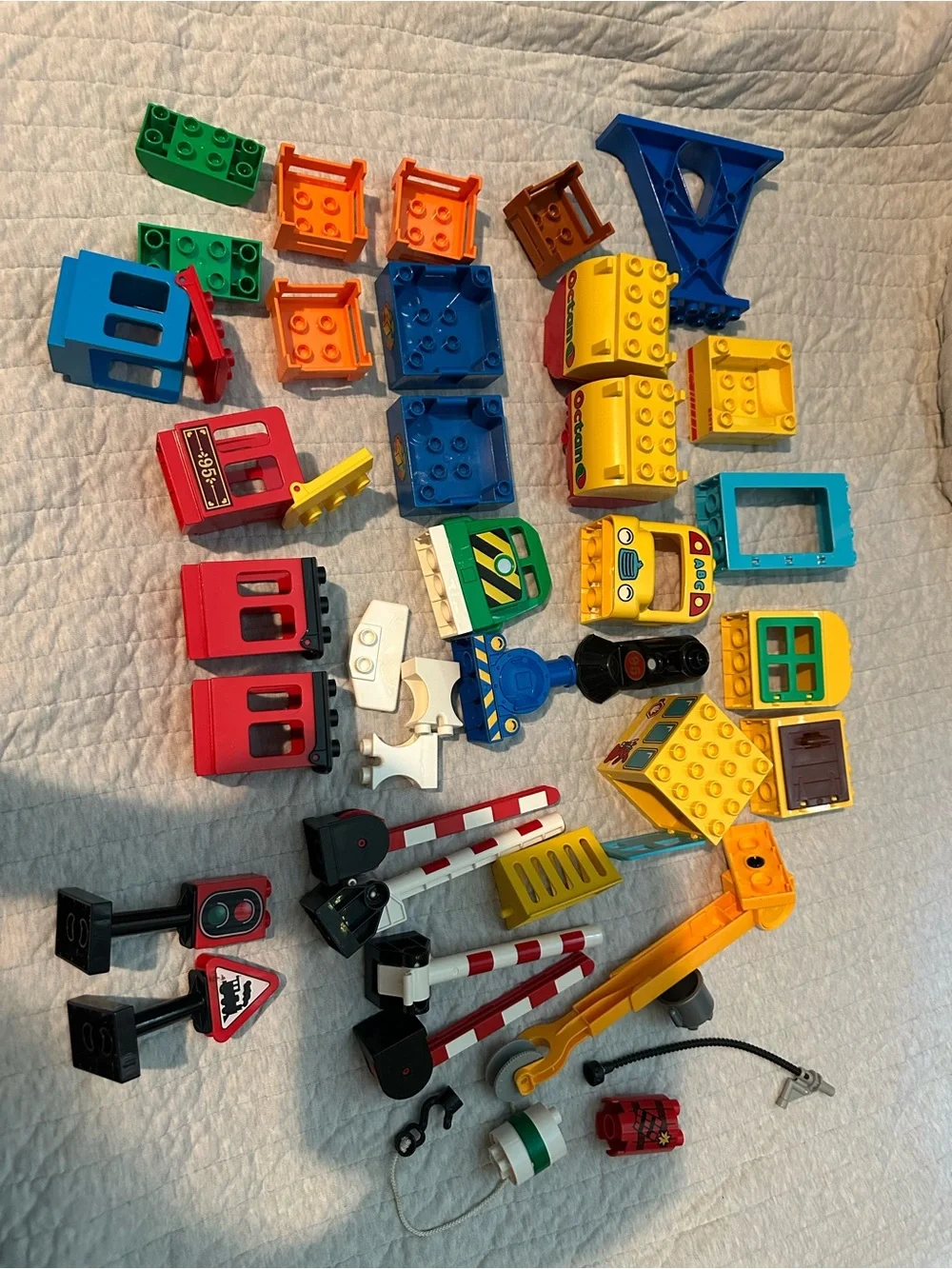 Lego Duplo Blocks Over 370 blocks/accessories